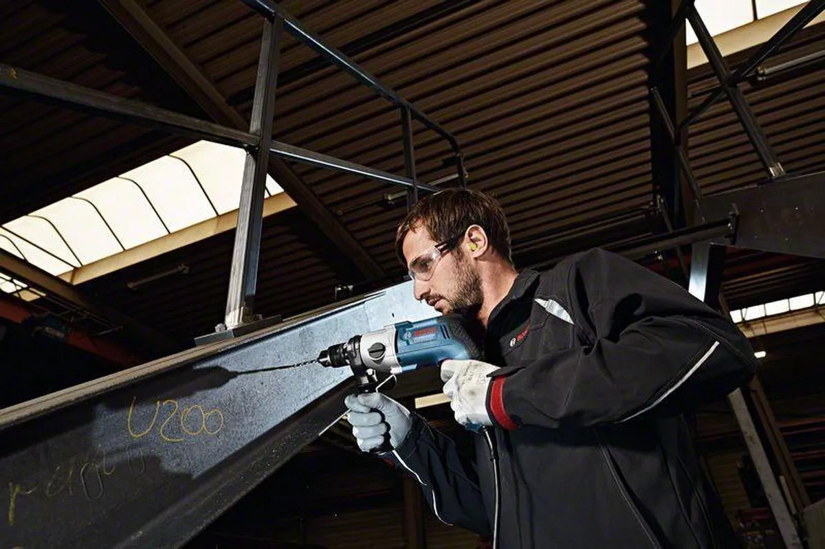 Bosch Professional GBM 13-2 RE Boormachine - 13mm - Diepteaanslag 210mm