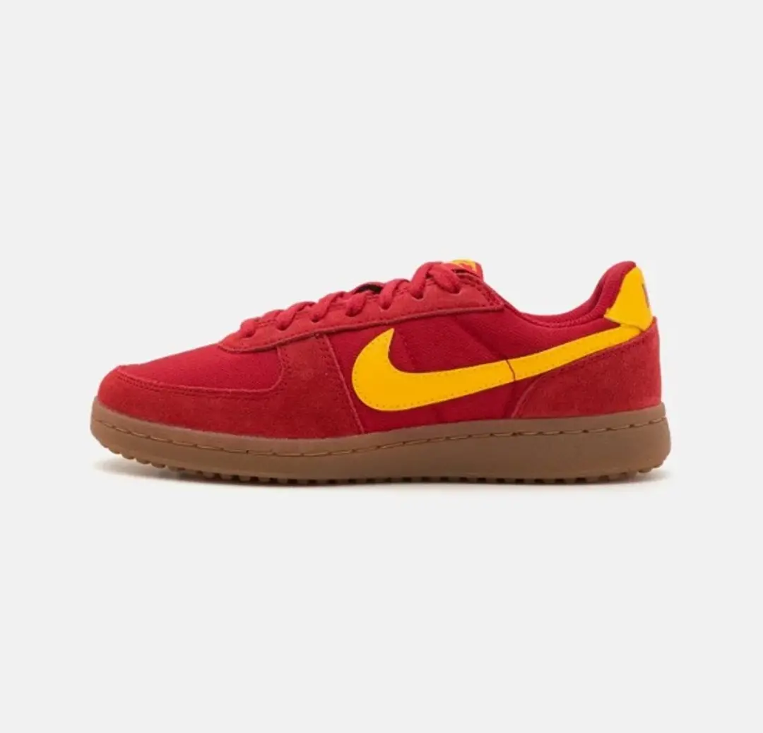 Nike Field General