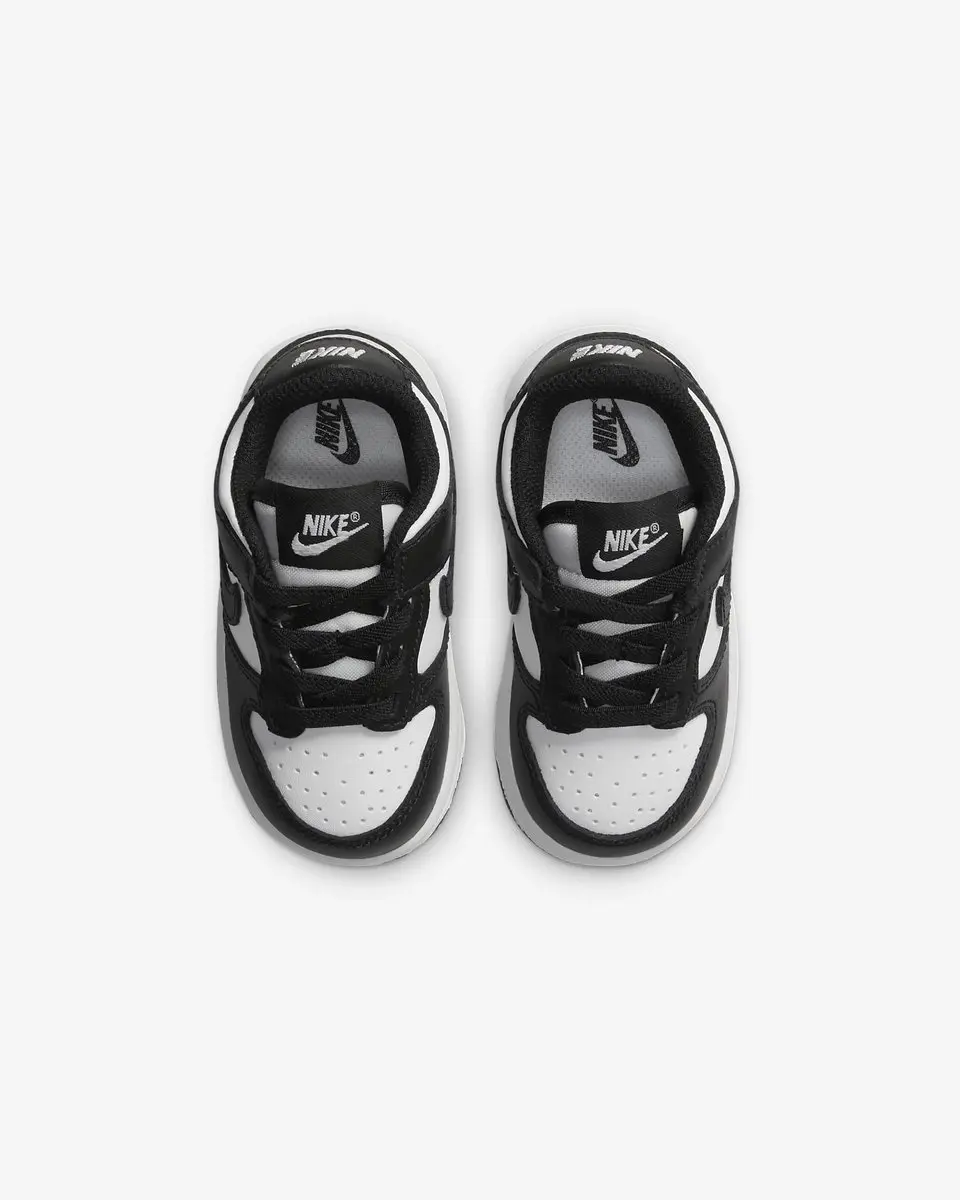 Nike Dunk Low CW1589-100 Sneakers - Maat 22 - Zwart/Wit