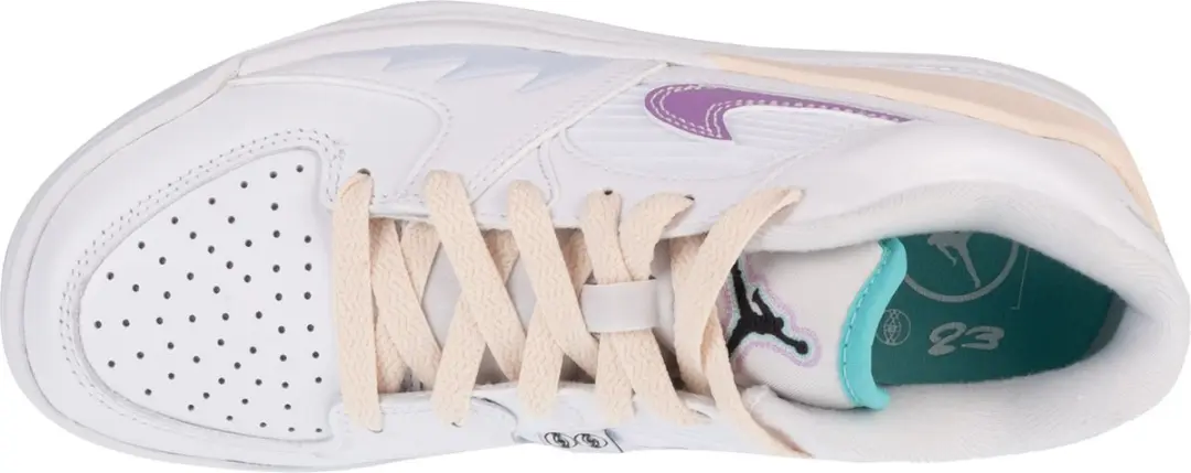 Nike Wmns Air Jordan Stadium 90 FV3624-151 Basketbalschoenen - Wit