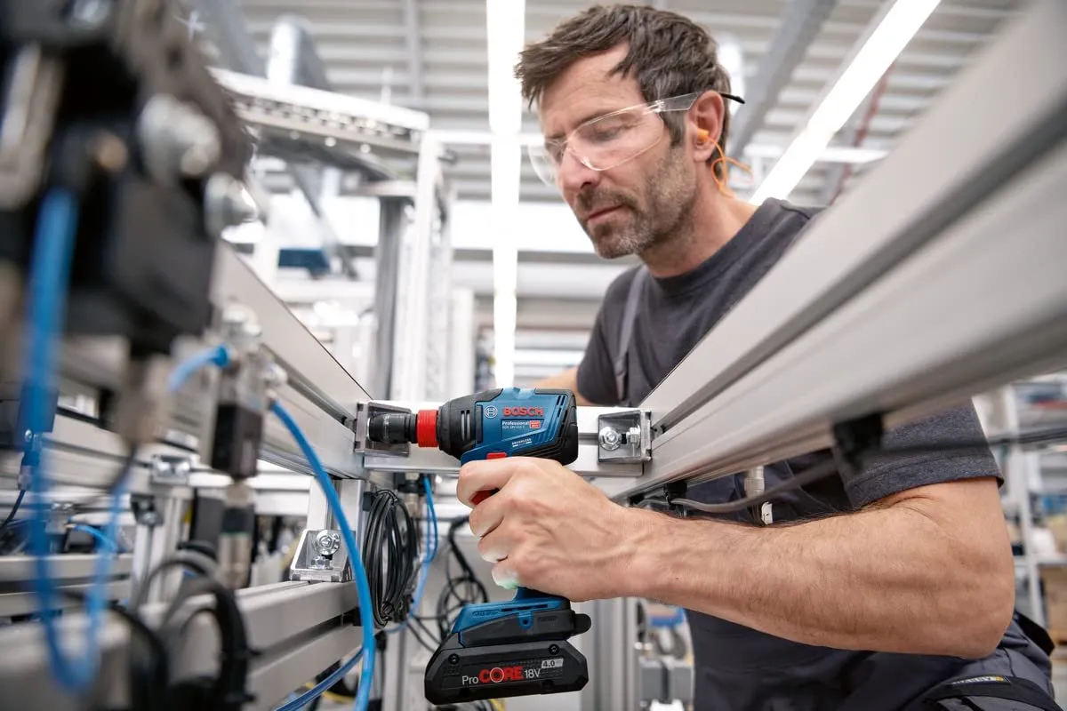 Bosch Professional GDX 18V-210 C Accu Slagschroevendraaier - 210W - 2x5.0Ah - afbeelding 4 van 6