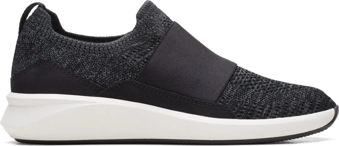 Clarks Un Rio Knit Sneaker 26165487