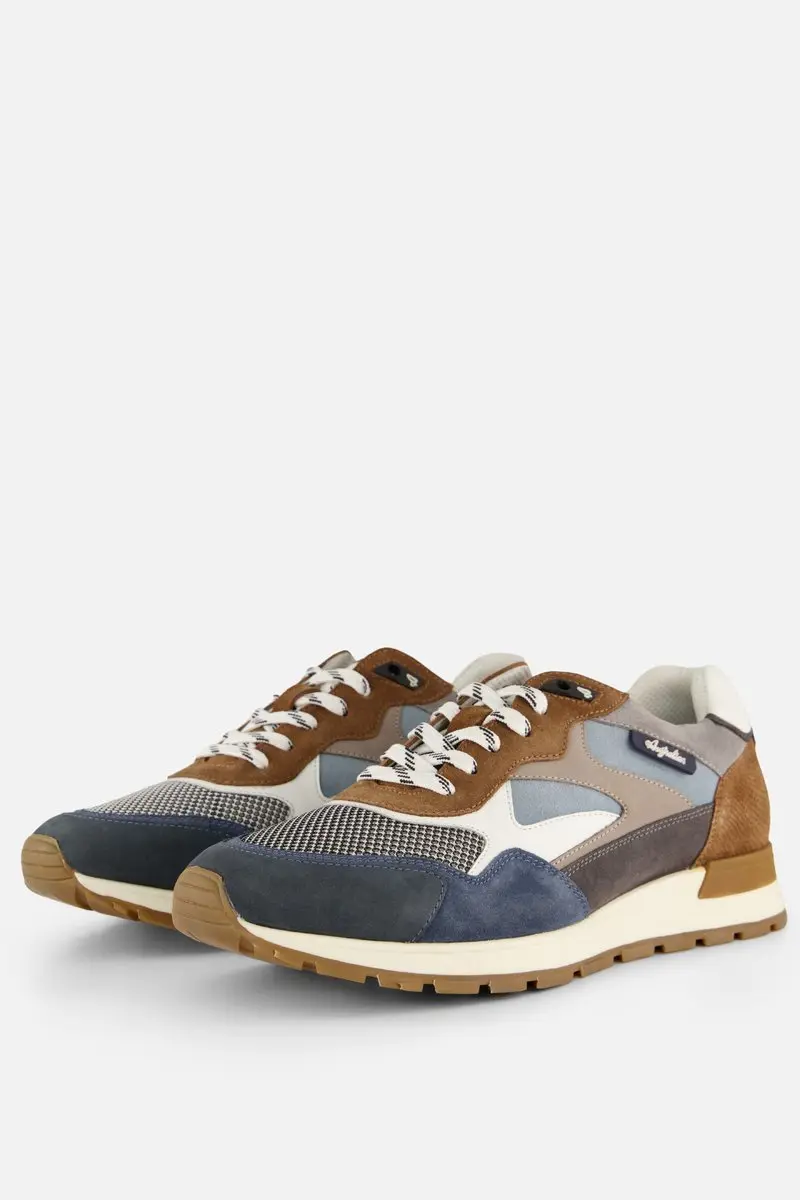 Australian Tiago Sneakers