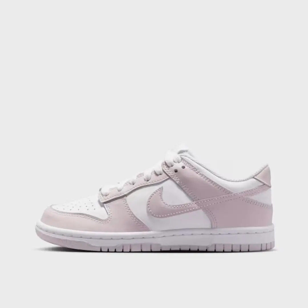 Nike Dunk Low Wit Violet Maat 38,5