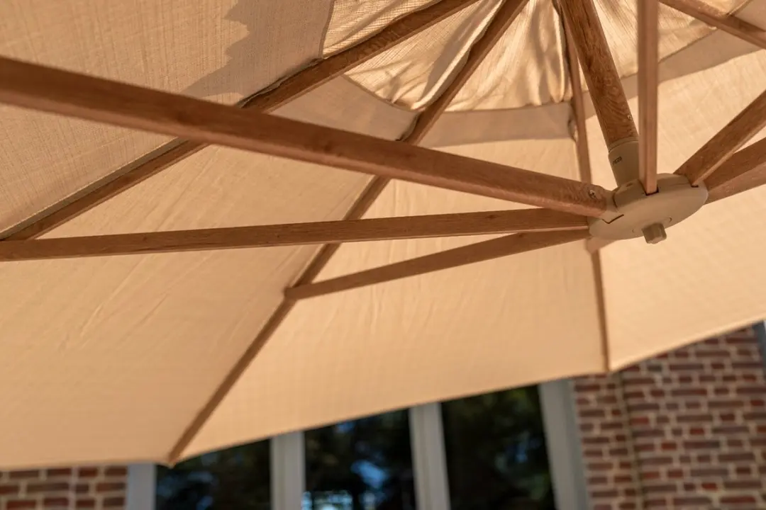4 Seasons Outdoor Siesta Premium Zweefparasol 350cm - Zand - afbeelding 4 van 6
