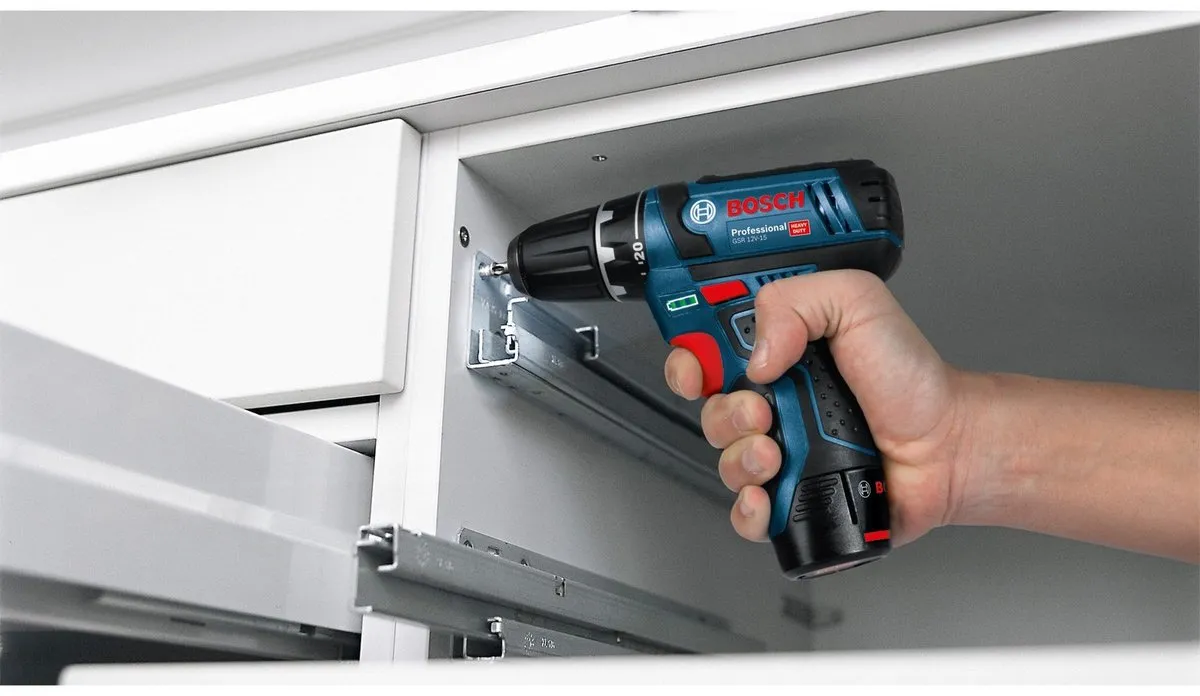 Bosch Professional GSR 12V-15 Accuboormachine Set - 2x 2000mAh