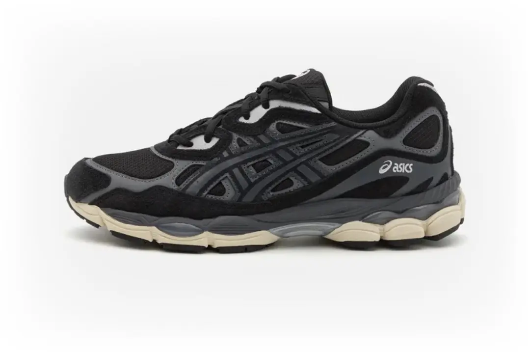 ASICS Gel-NYC 'Black/Black'.