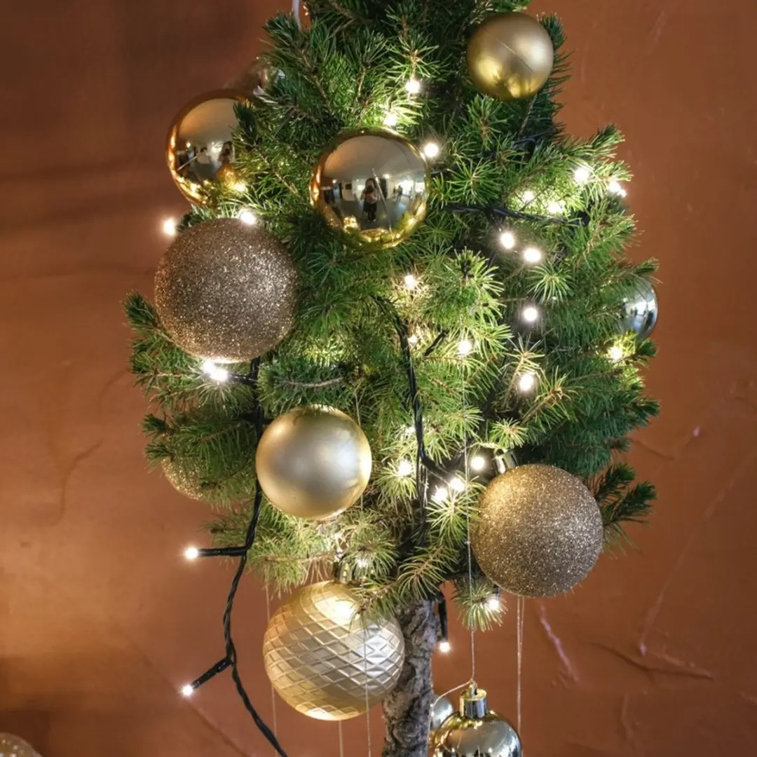 Decoris Kunststof Kerstballen Mix Lichtgoud - 100 Stuks - afbeelding 4 van 6