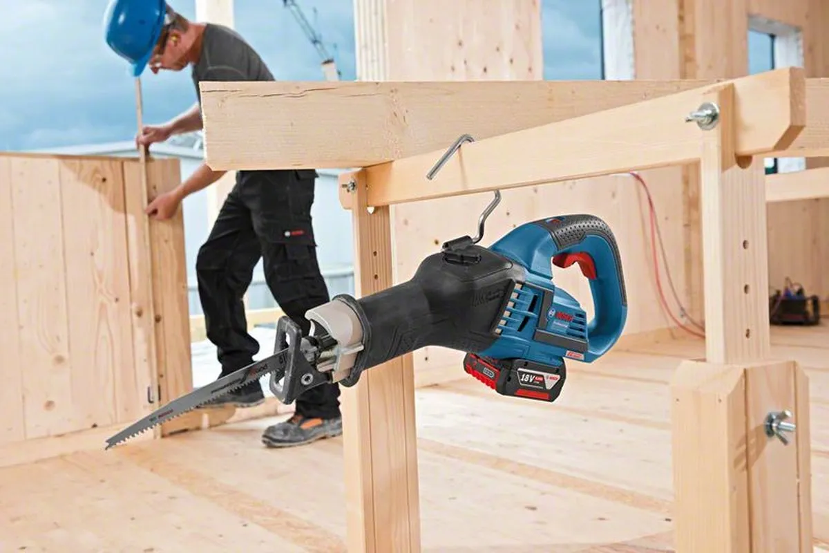 Bosch Professional GSA 18V-32 Reciprozaag