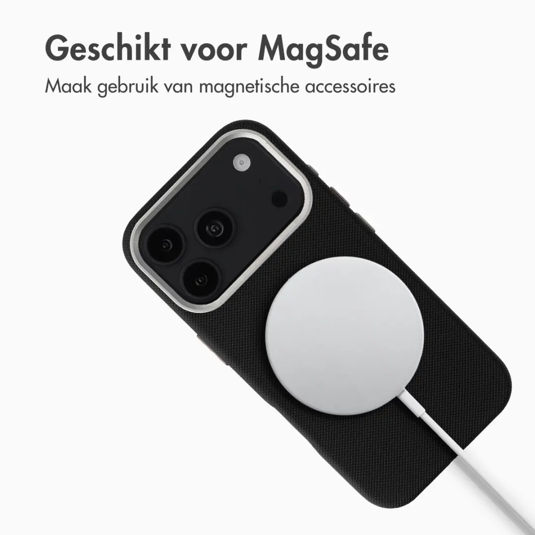Accezz iPhone 17 Pro MagSafe Hoesje - Zwart - afbeelding 2 van 6