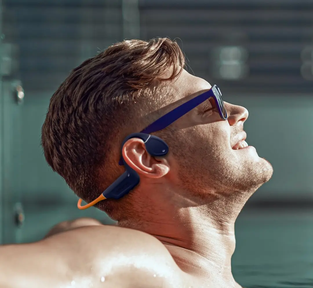 Creative Outlier Free Pro+ EF1081 Hoofdtelefoon - Bluetooth 5.3 - 10 uur - Blauw & Oranje