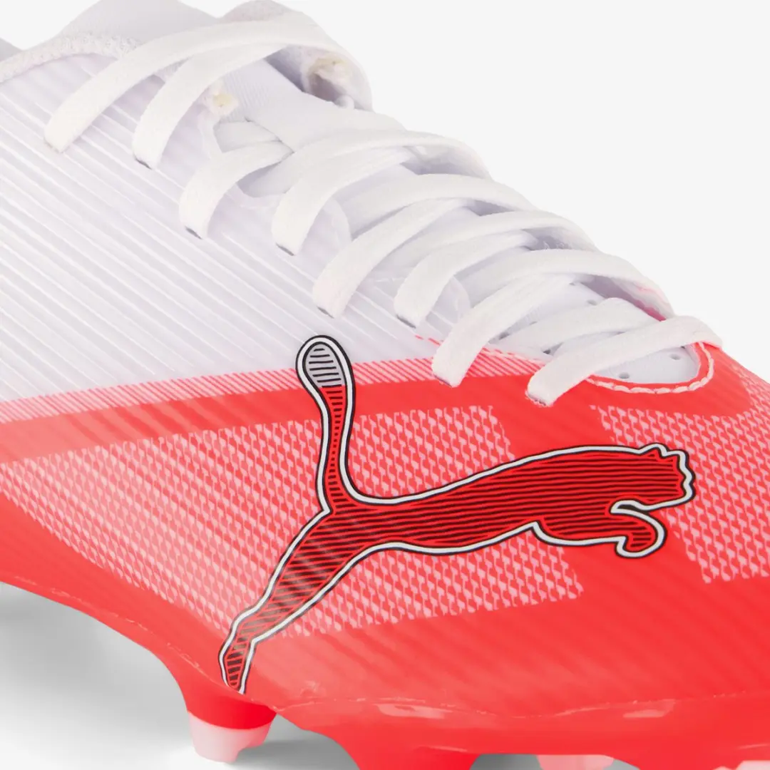 PUMA Ultra 7 Play MG Voetbalschoenen - Maat 39 - Wit/Rood