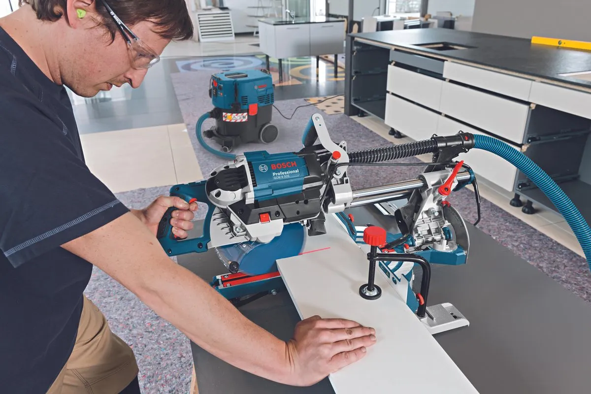 Bosch Professional GCM 8 SDE Cirkelzaag - 1600W - 216mm
