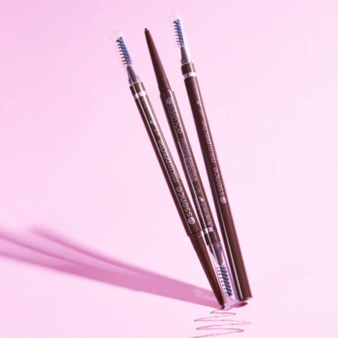Essence Micro Precise Eyebrow Pencil 07 Auburn - afbeelding 2 van 4