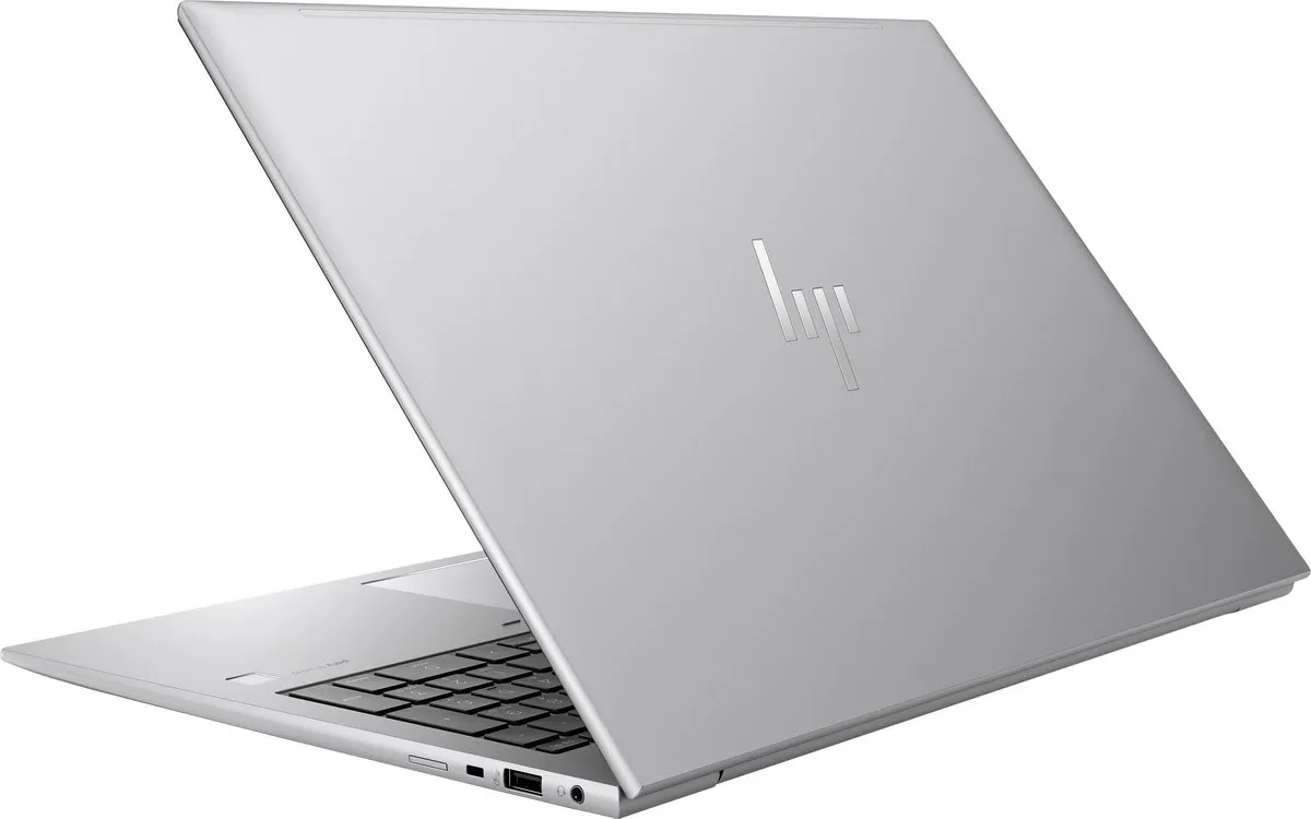 HP ZBook Firefly 14 G11 Mobile Workstation - 32GB RAM - 1TB SSD - Touchscreen
