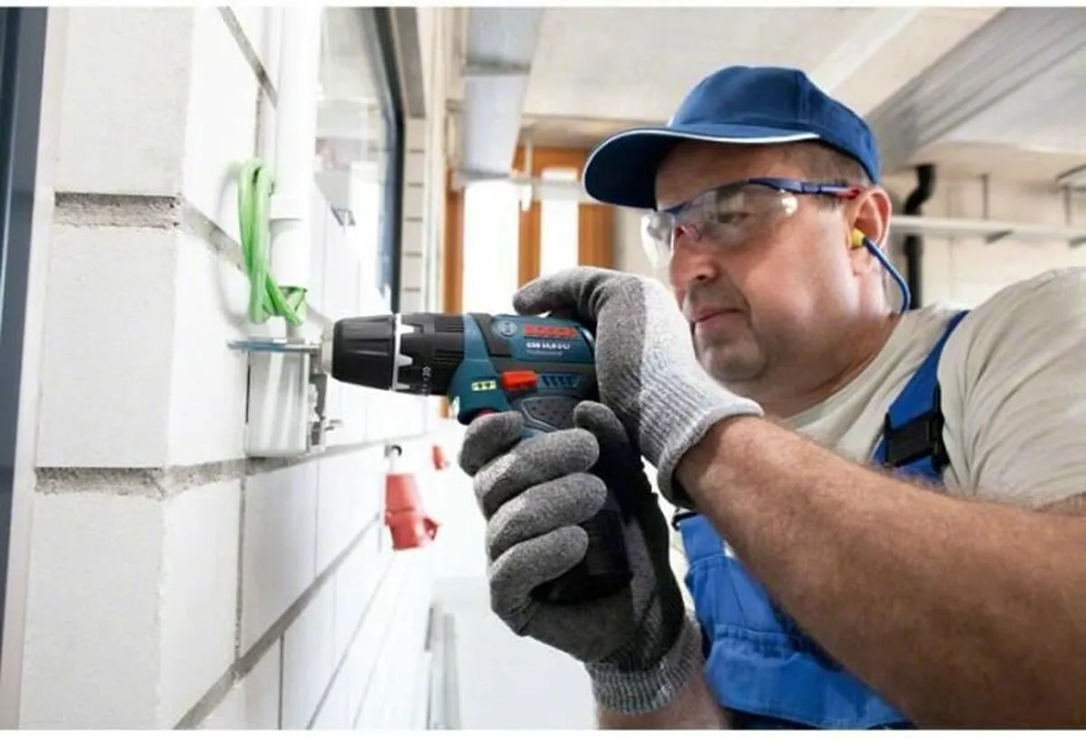 Bosch Professional GSB 12V-15 Accu Schroefklopboormachine - 2x Accu 2000mAh