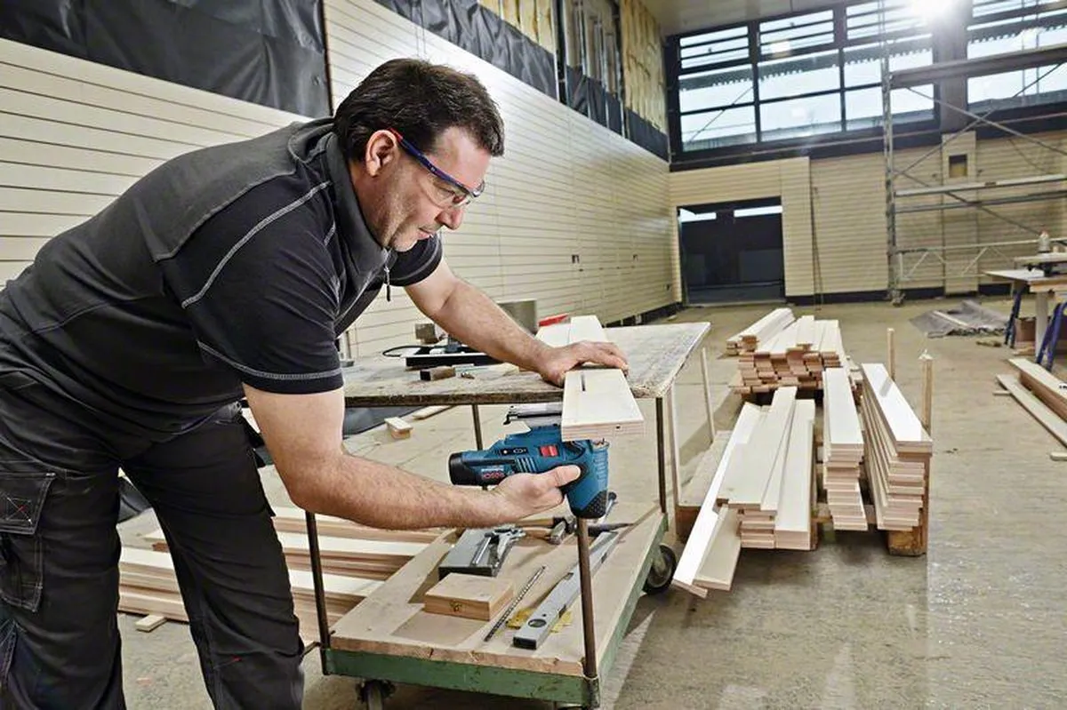 Bosch Professional GST 12V-70 Decoupeerzaag - 3 Zaagbladen