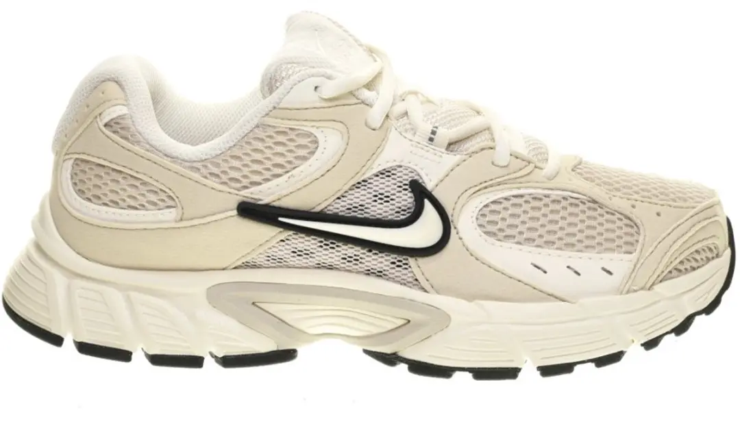 Nike V5 Rnr Ivory Modesneakers maat 35.5