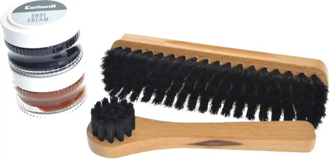 Collonil Schoenpoets set 2 Schoenpoets zwart + cognac, 1 Inpoets borstel en 1 Ui
