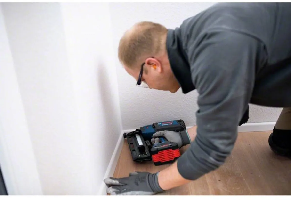 Bosch Professional GNH 18V-64M Accutacker 16Ga - 1 Stuks