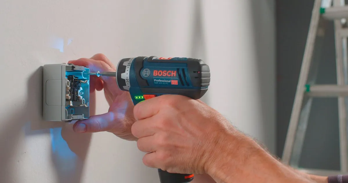 Bosch Professional GSR 12V-15 FC Accu Schroefboormachine - 2x 2,0Ah Accu