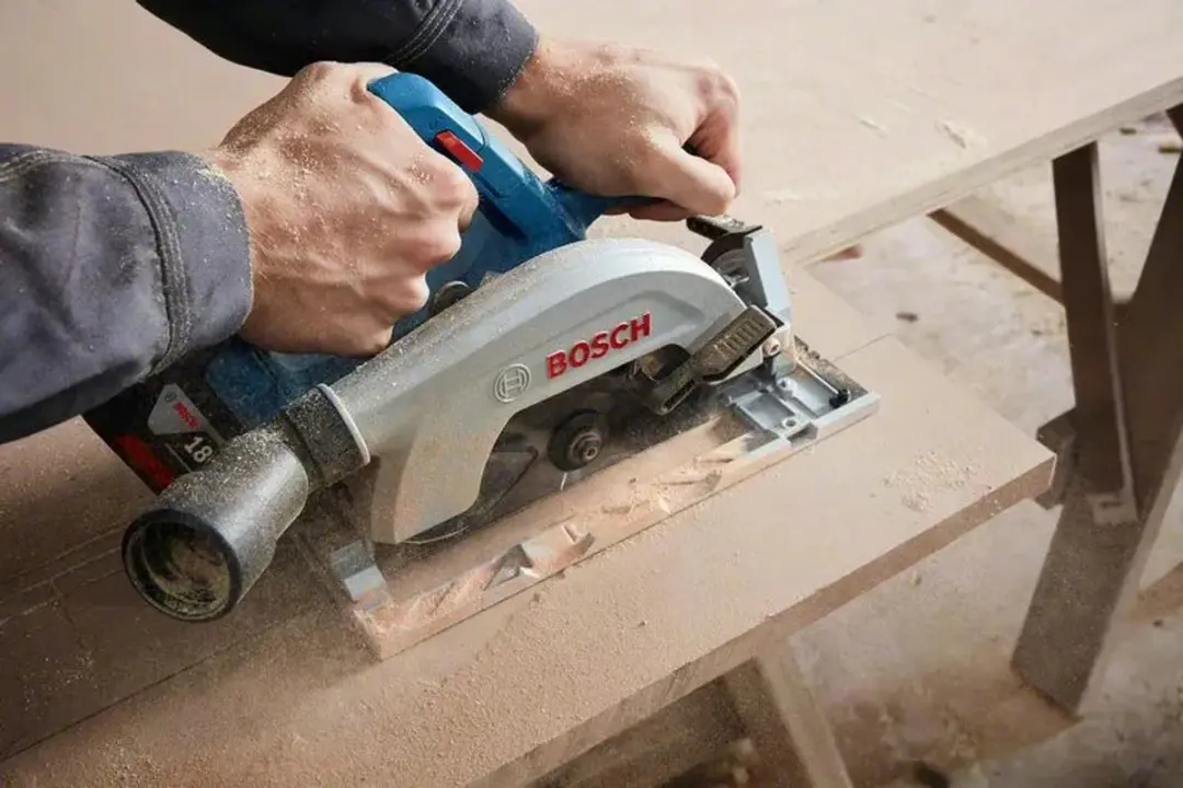 Bosch GKS 185-LI Cirkelzaag 18V - 165mm