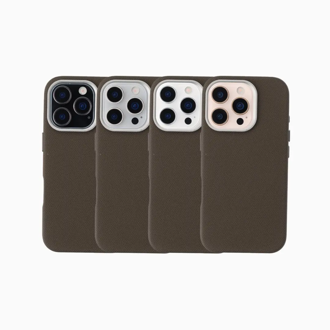 Accezz Hoesje iPhone 16 Pro - MagSafe - Bruin - afbeelding 5 van 6