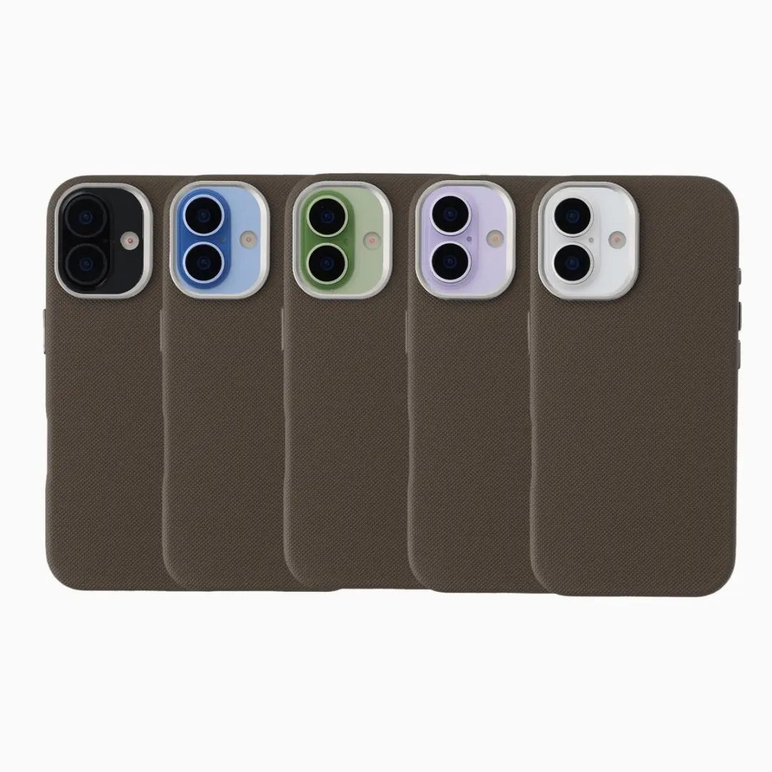 Accezz iPhone 17 Mesh Backcover Hoesje - Bruin - afbeelding 5 van 6
