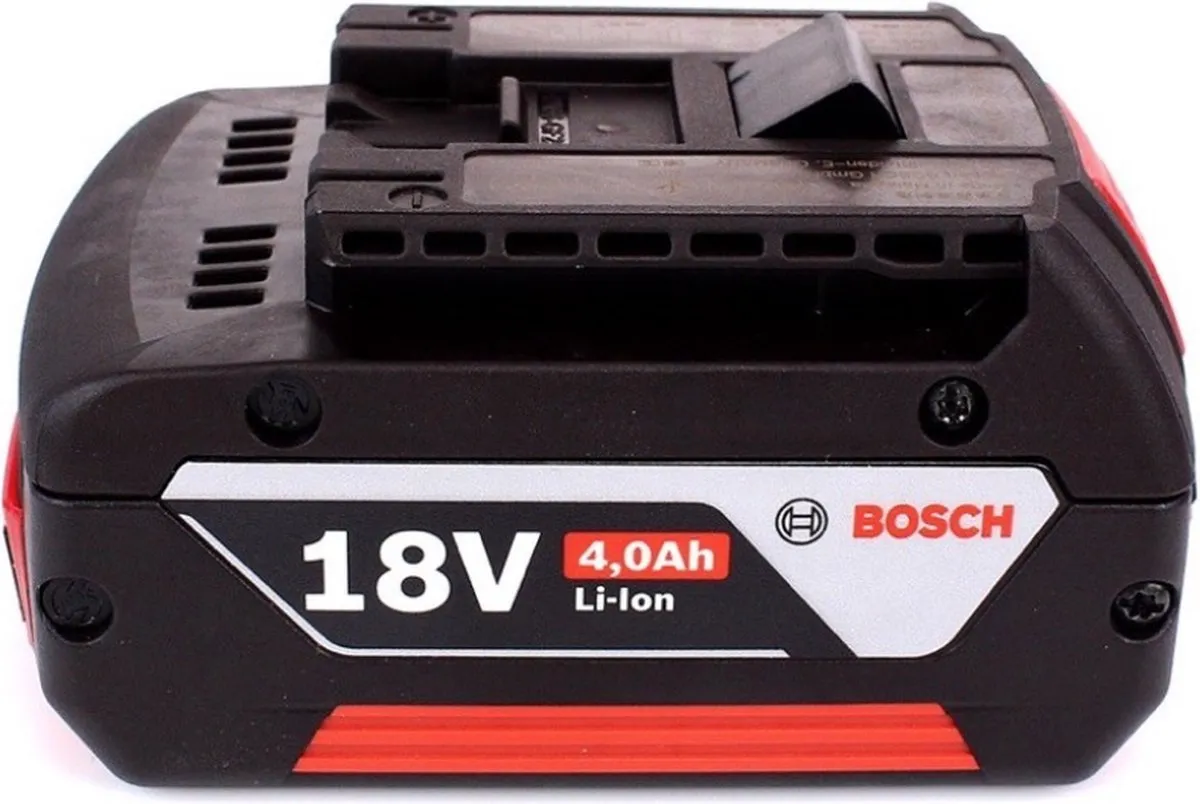 Bosch Professional GBA 18V 4.0Ah + GAL 1880 Starterset - 18V