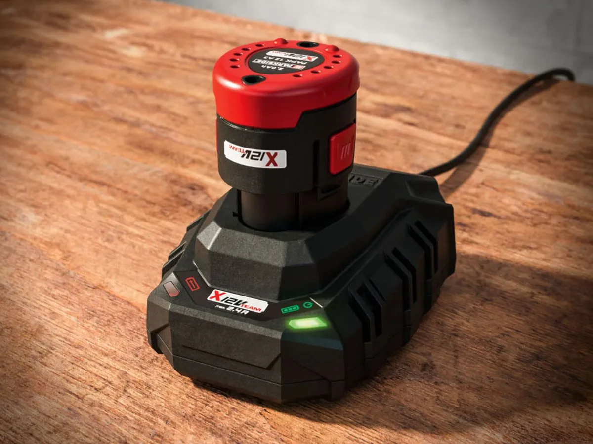 Parkside 12V Accu 2000mAh + Oplader
