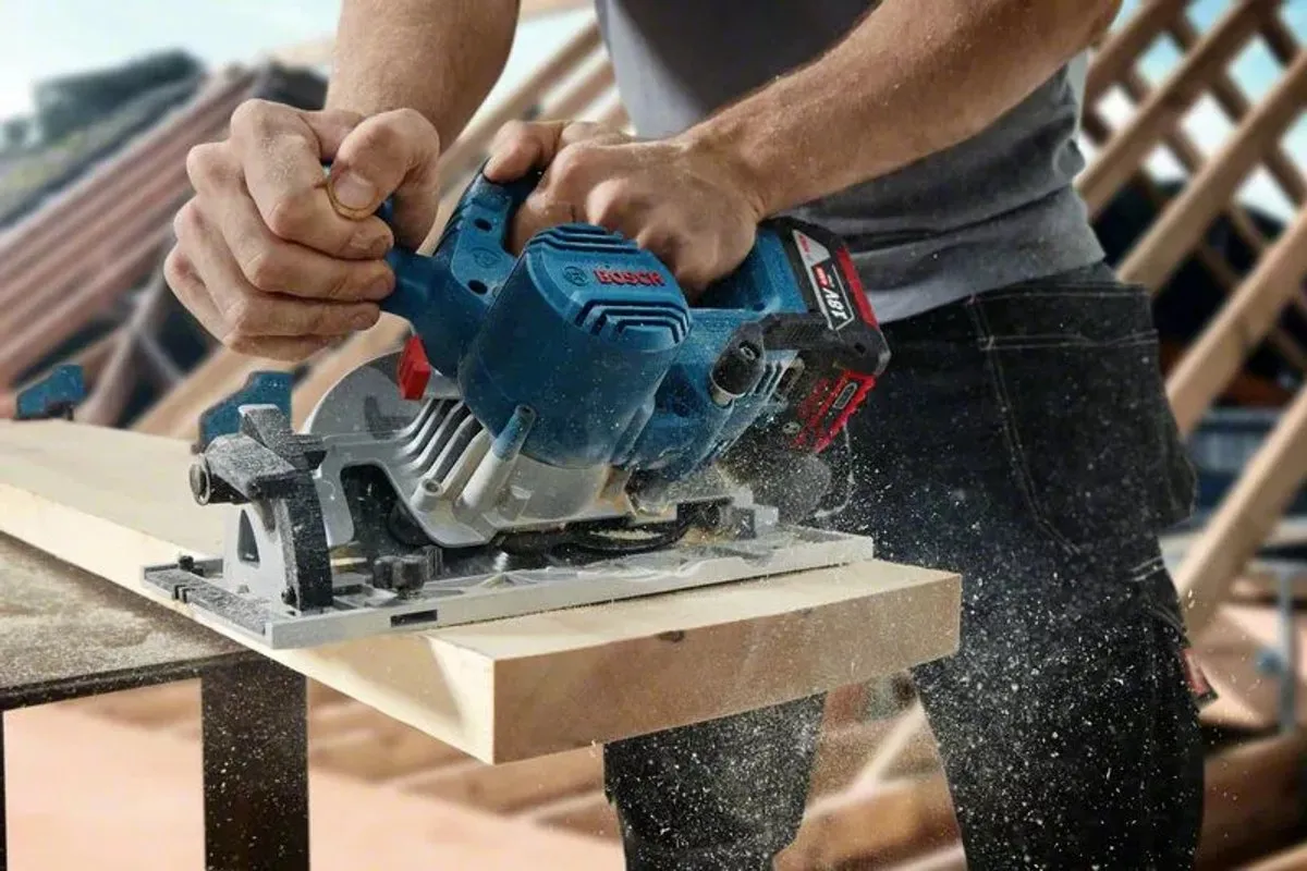 Bosch Professional GKS 185-LI Accu-circulaire zaag 18V - 185mm - afbeelding 6 van 6
