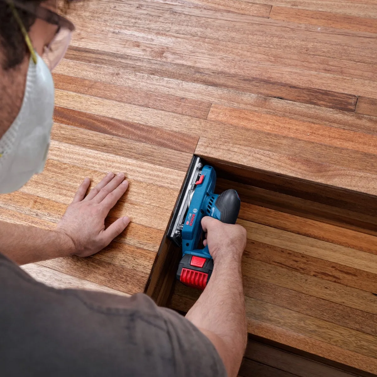 Bosch Professional GSS 18V-18 Accu-Schuurmachine - L-Boxx