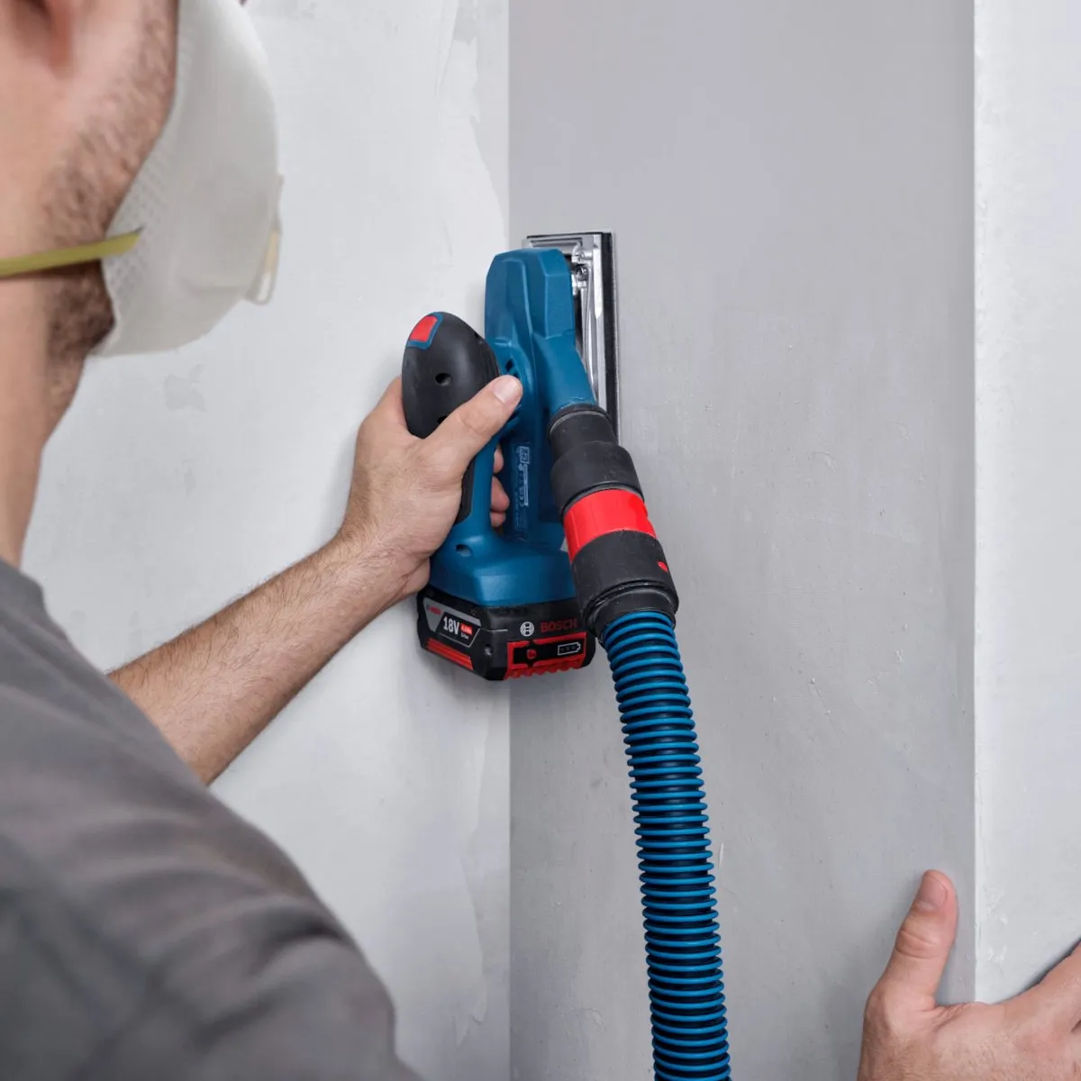 Bosch Professional GSS 18V-18 Accu-Schuurmachine - L-Boxx