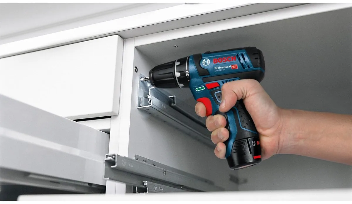 Bosch Professional GSR 12V-15 Accu Schroefboormachine - 2x Accu 2,0Ah/4,0Ah