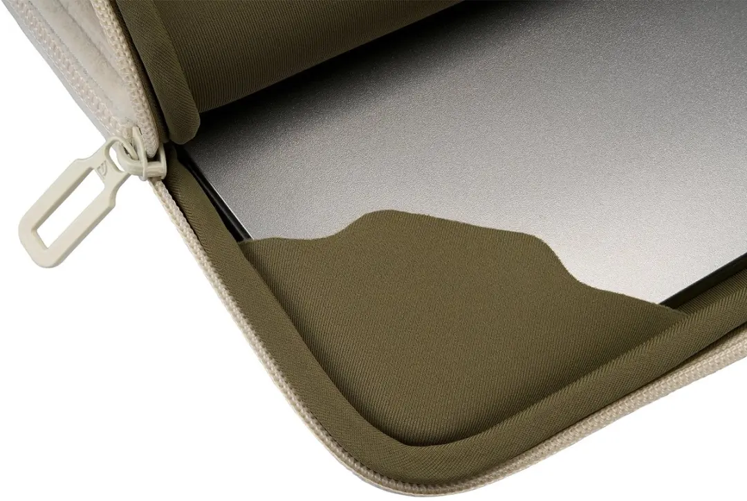 Tucano Velluto Sleeve MacBook 13 - Wit