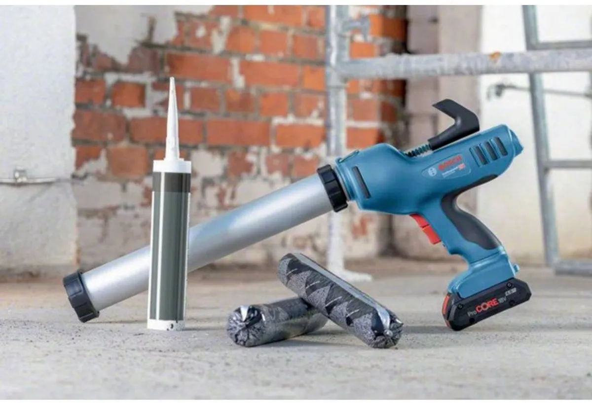 Bosch Professional GCG 18V-600 Accu Kitspuit 18V - Blauw - afbeelding 6 van 6