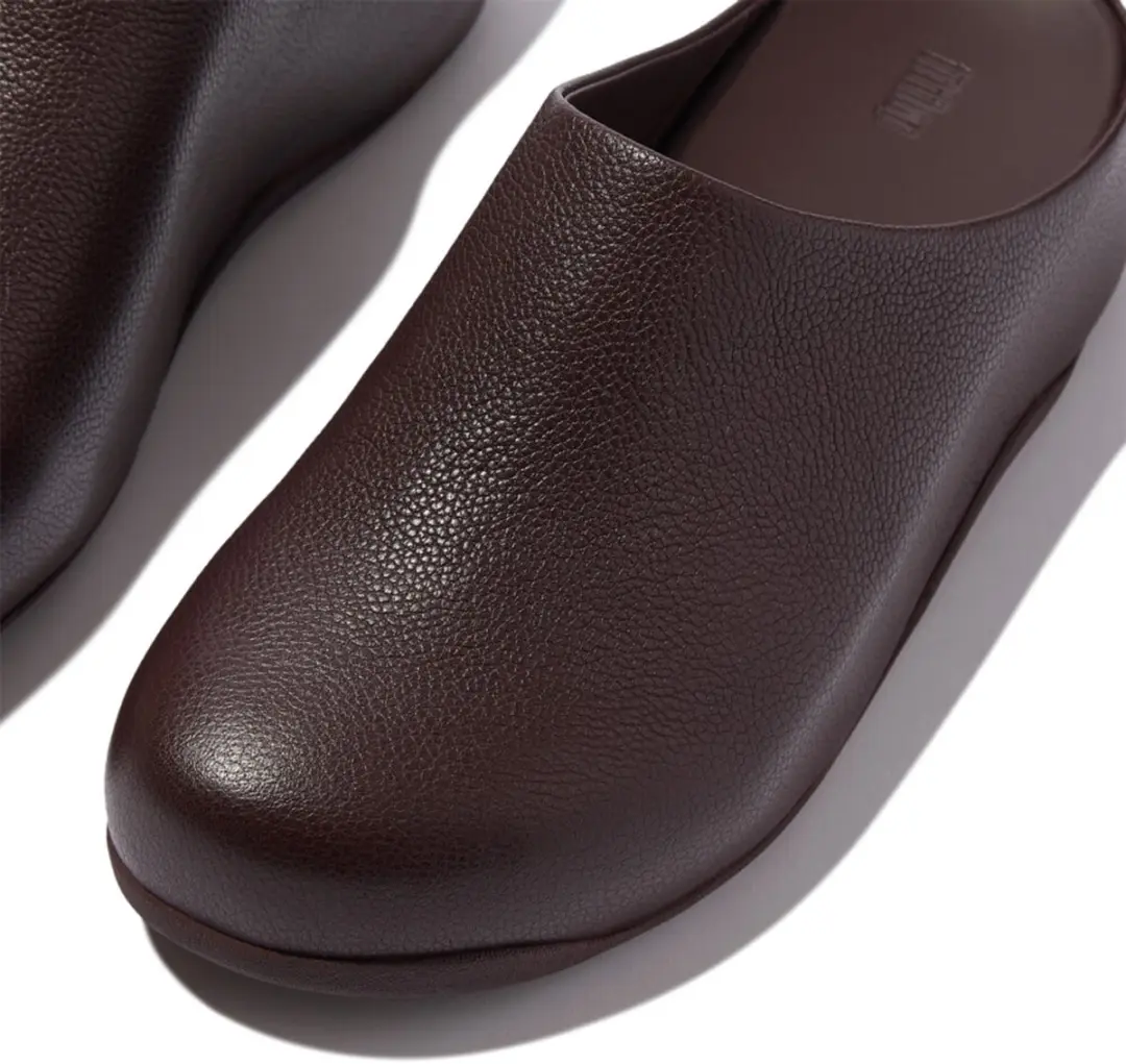 FitFlop FitFlop Shuv Tumbled-Leather Clogs