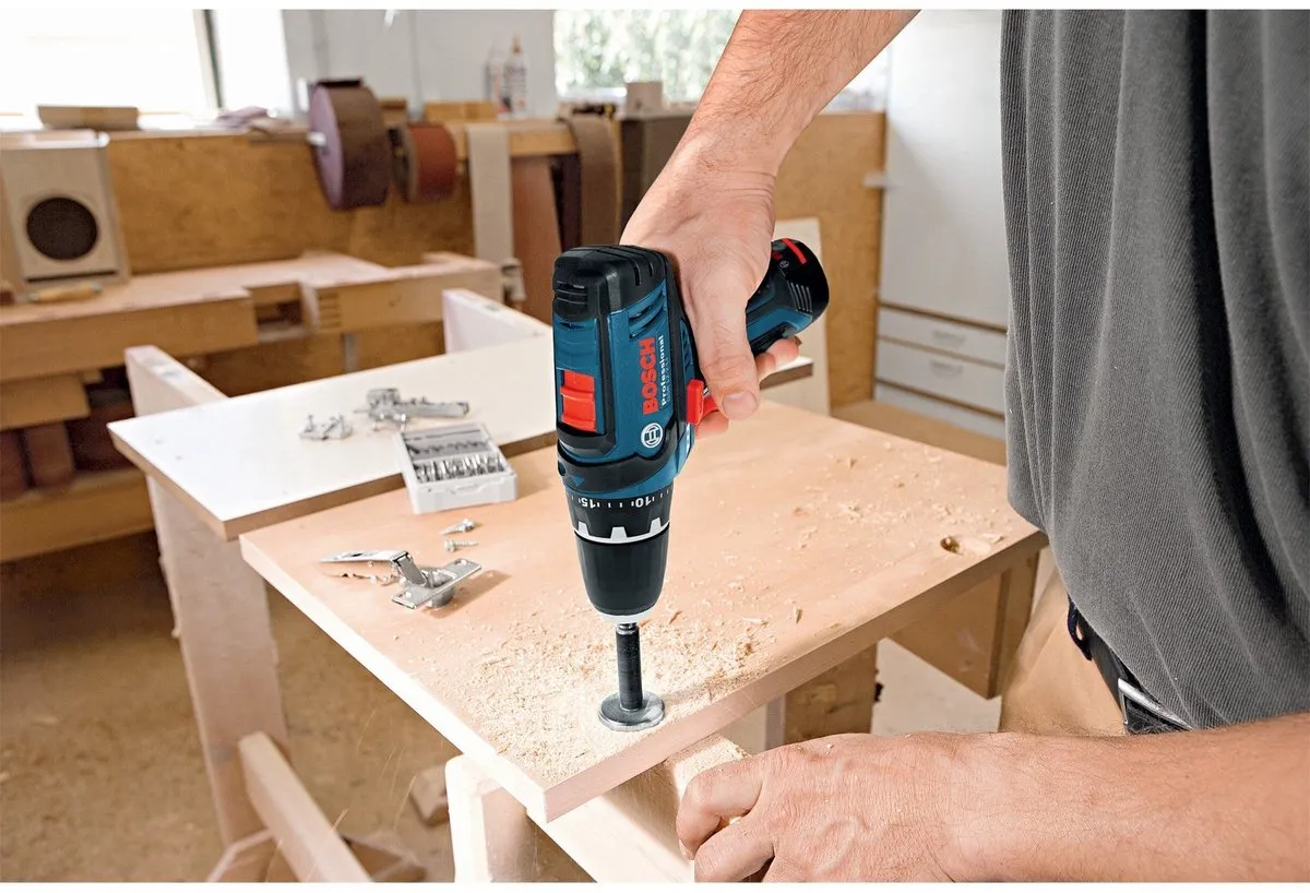 Bosch Professional GSR 12V-15 Accu Schroefboormachine - 2x 2,0Ah - 39-delig