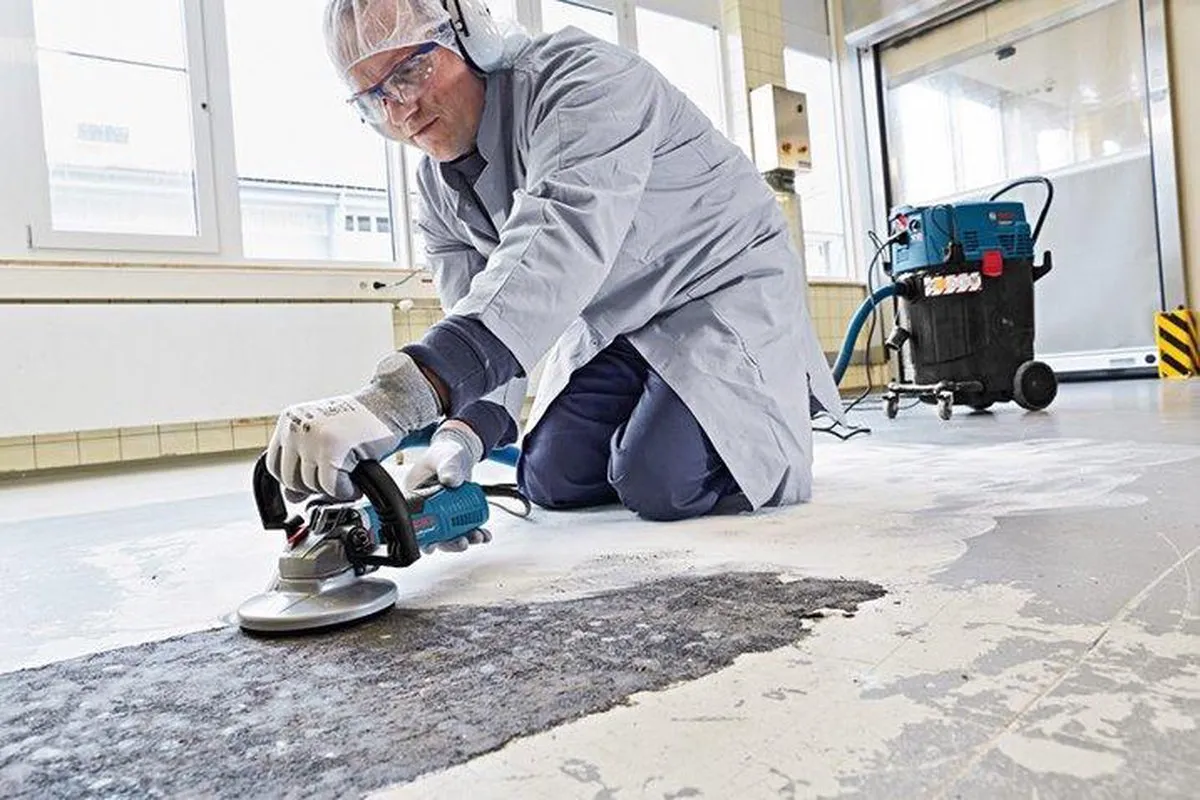 Bosch Professional GBR 15 CA Betonschuurmachine - 9300 r/min