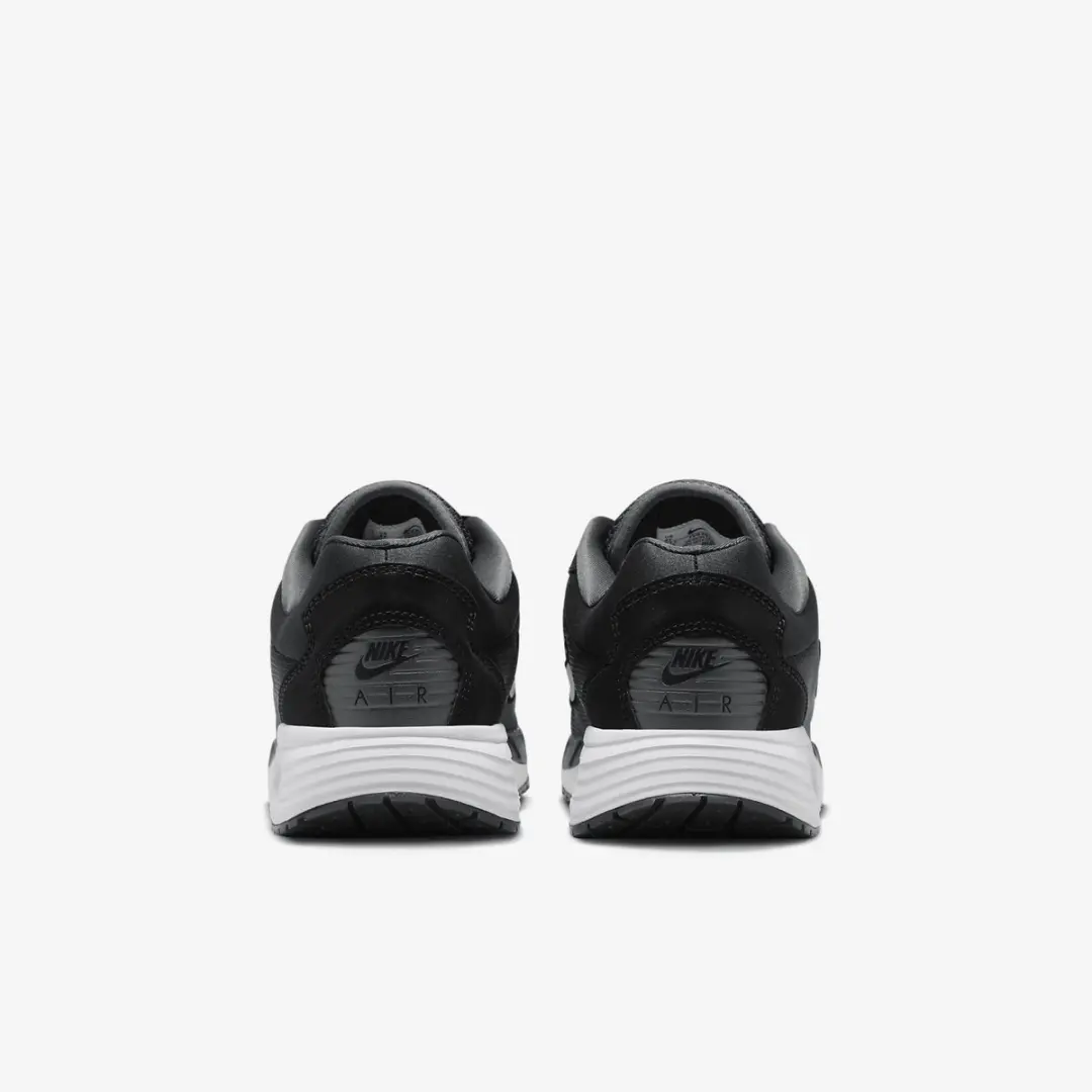 Nike Air Max Solo