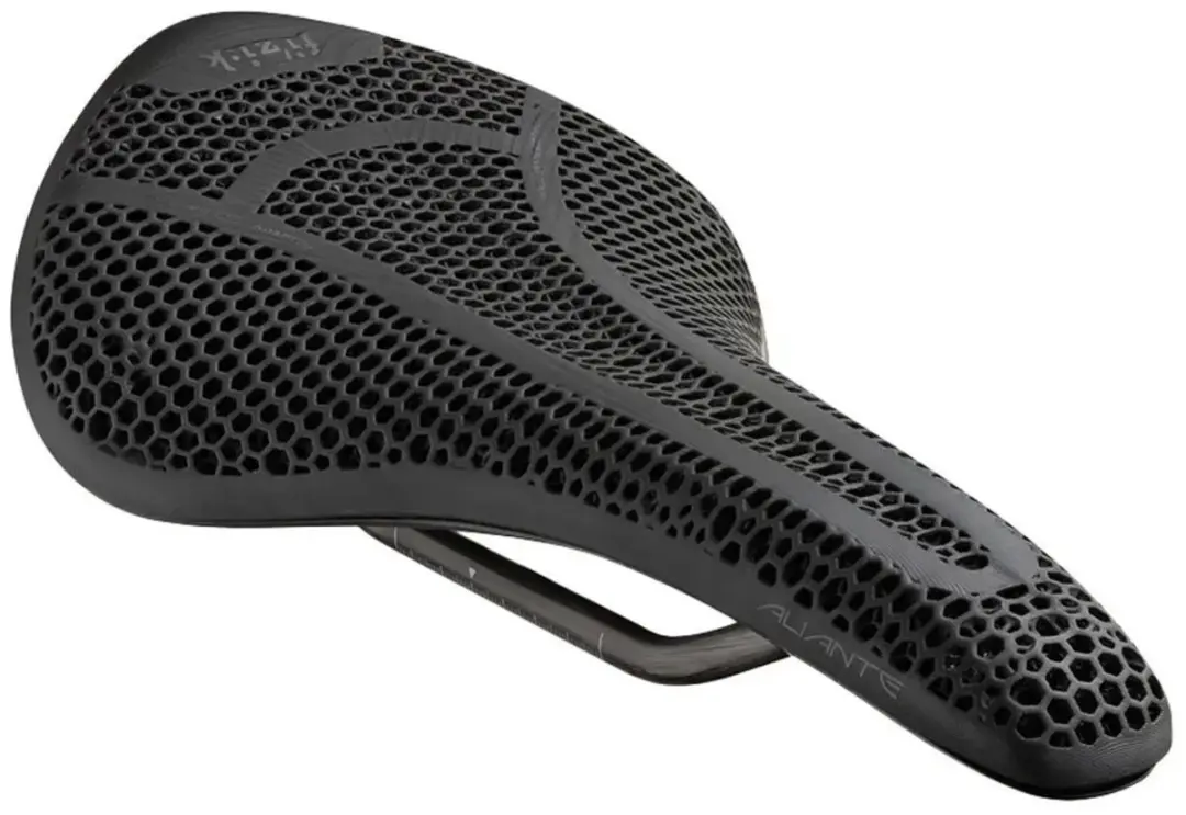 Fizik Tempo Aliante R1 Zadel - 145mm Carbon Rails - Black