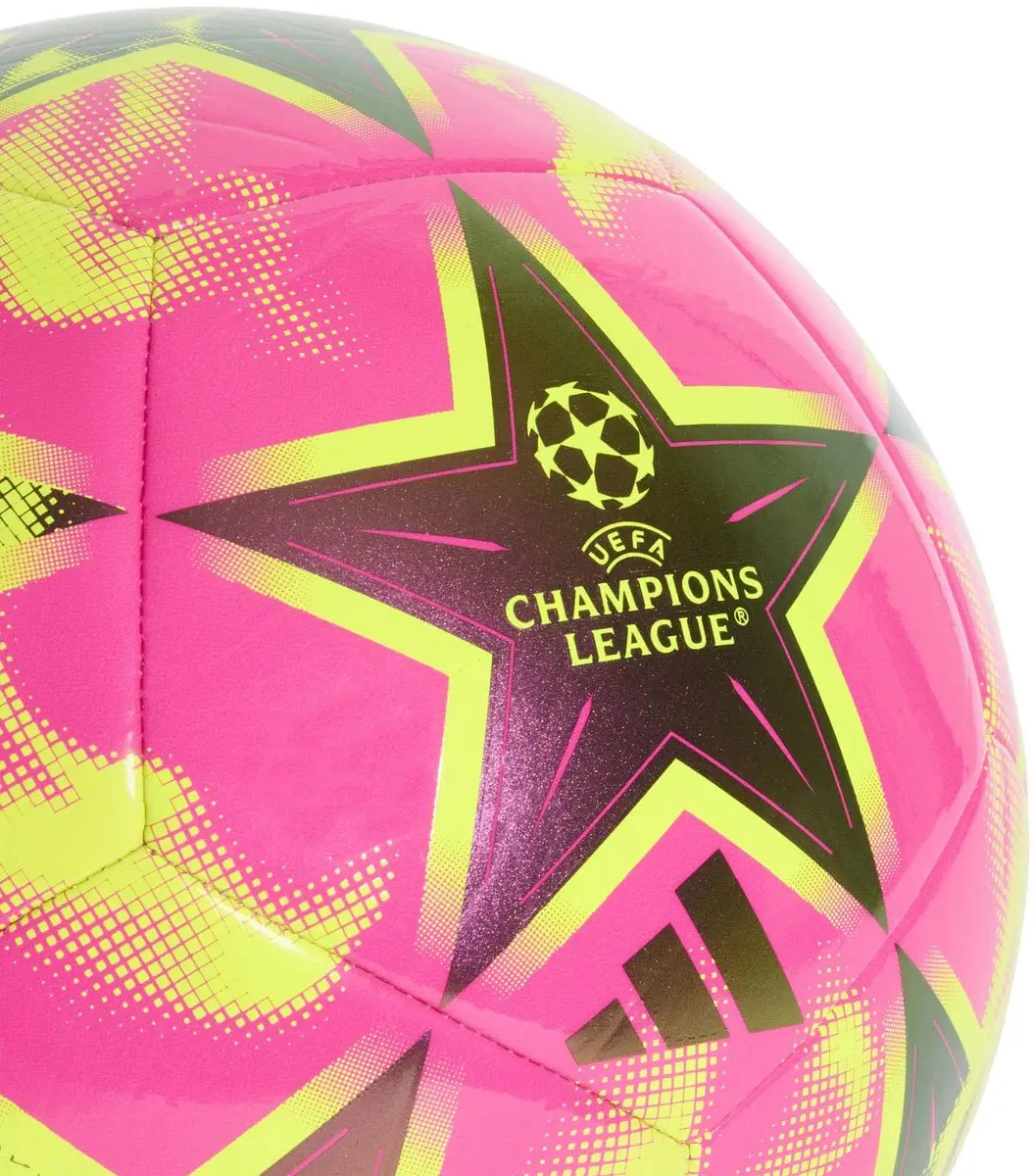 adidas UCL Voetbal KE9760 - Roodlicht - Maat 5