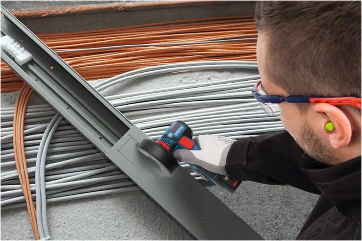 Bosch Professional GWS 12V-76 Accu Haakse Slijper