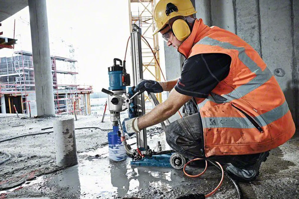 Bosch Professional GDB 350 Diamantboormachine