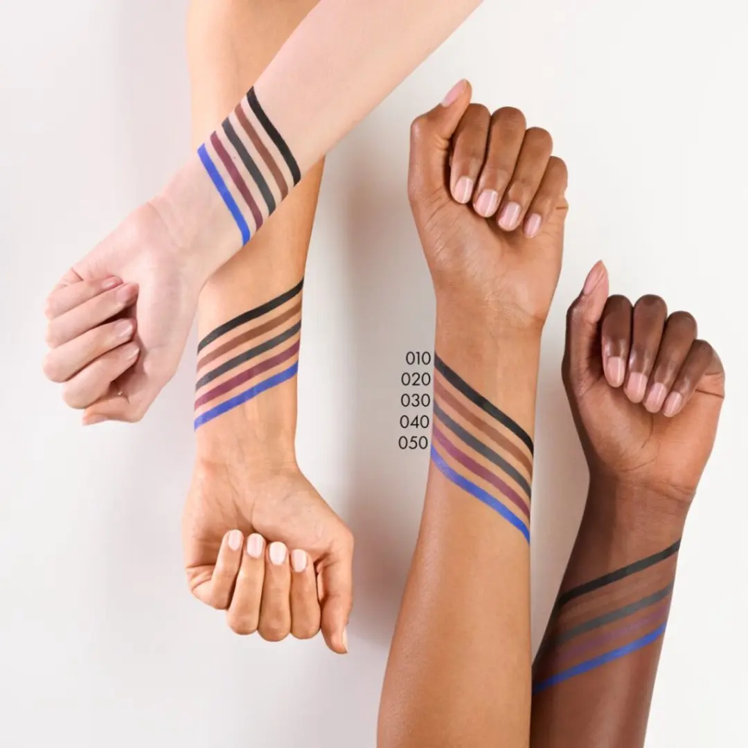 Catrice Velvet Glide Matte Eye Pencil 050 Blue Pulse - 1.4g