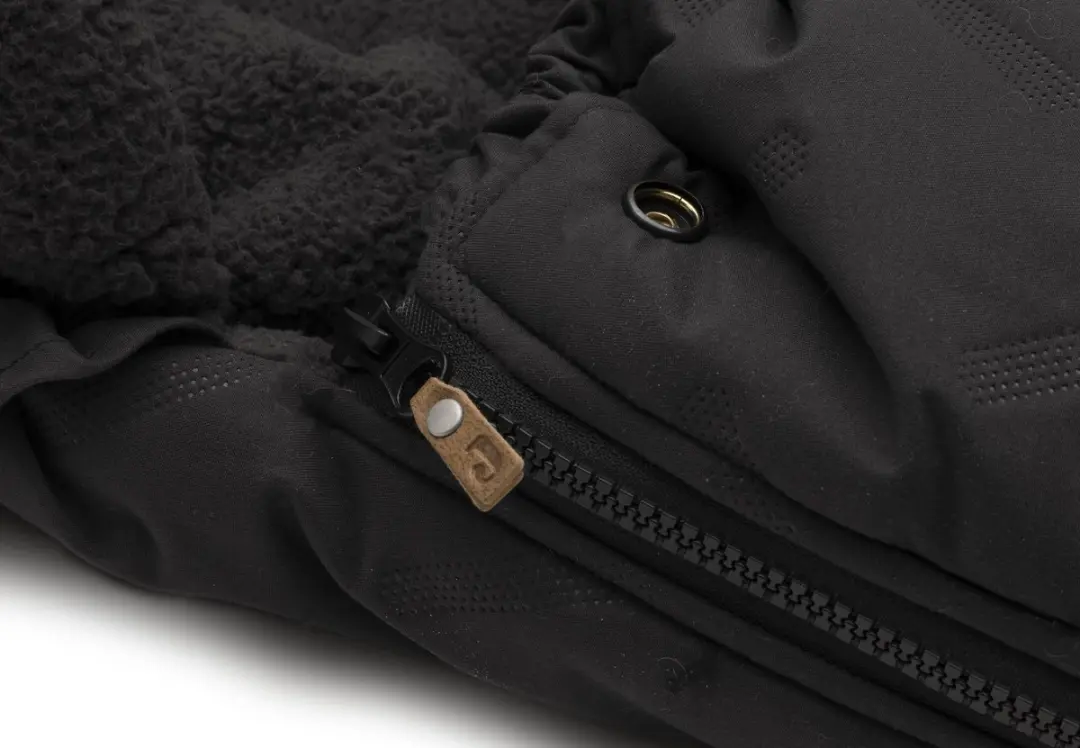 Jollein Embossed Voetenzak - Nearly Black - Autostoel/Kinderwagen - afbeelding 3 van 6