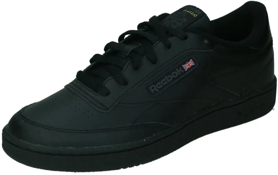 Reebok club c 85 in de kleur zwart.