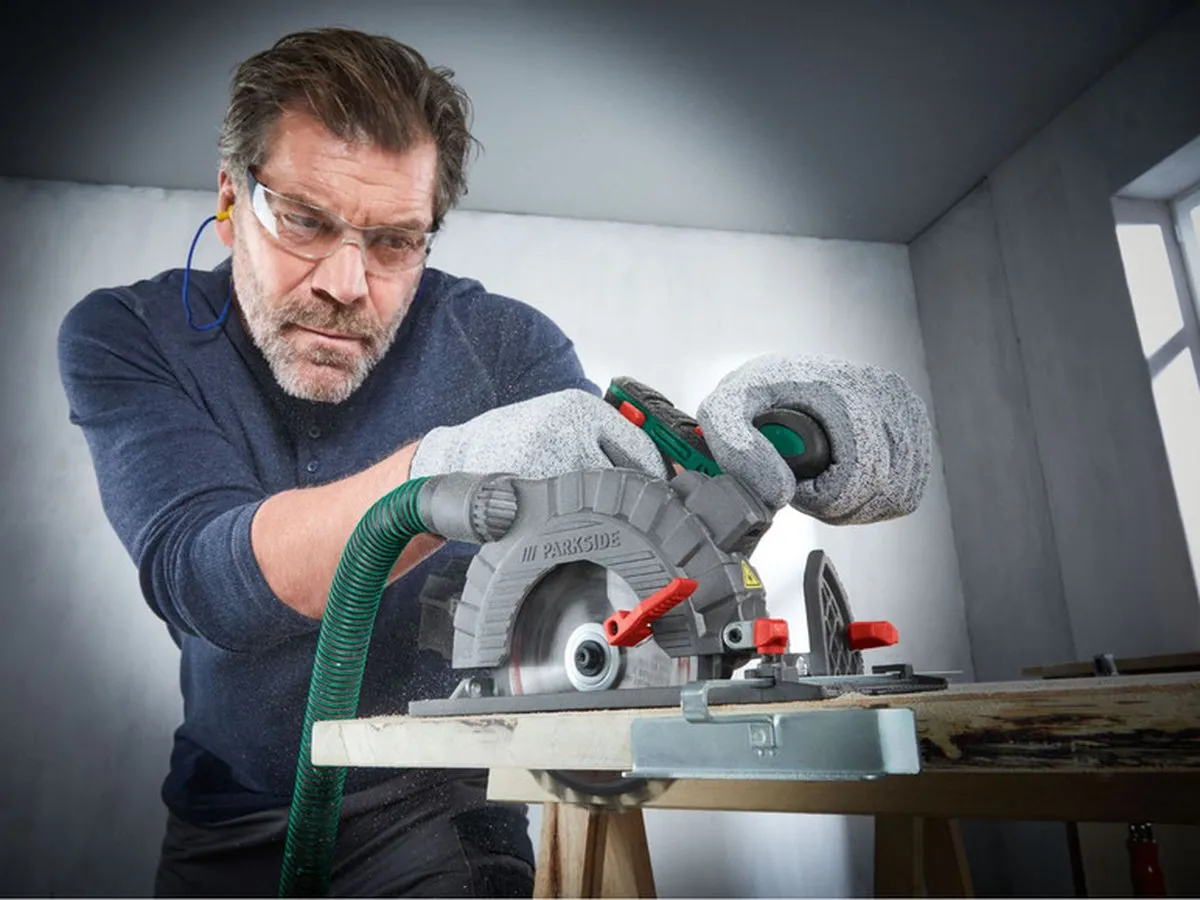 PARKSIDE Accu-handcirkelzaag 20V 2Ah - 150mm - Inclusief zaagblad