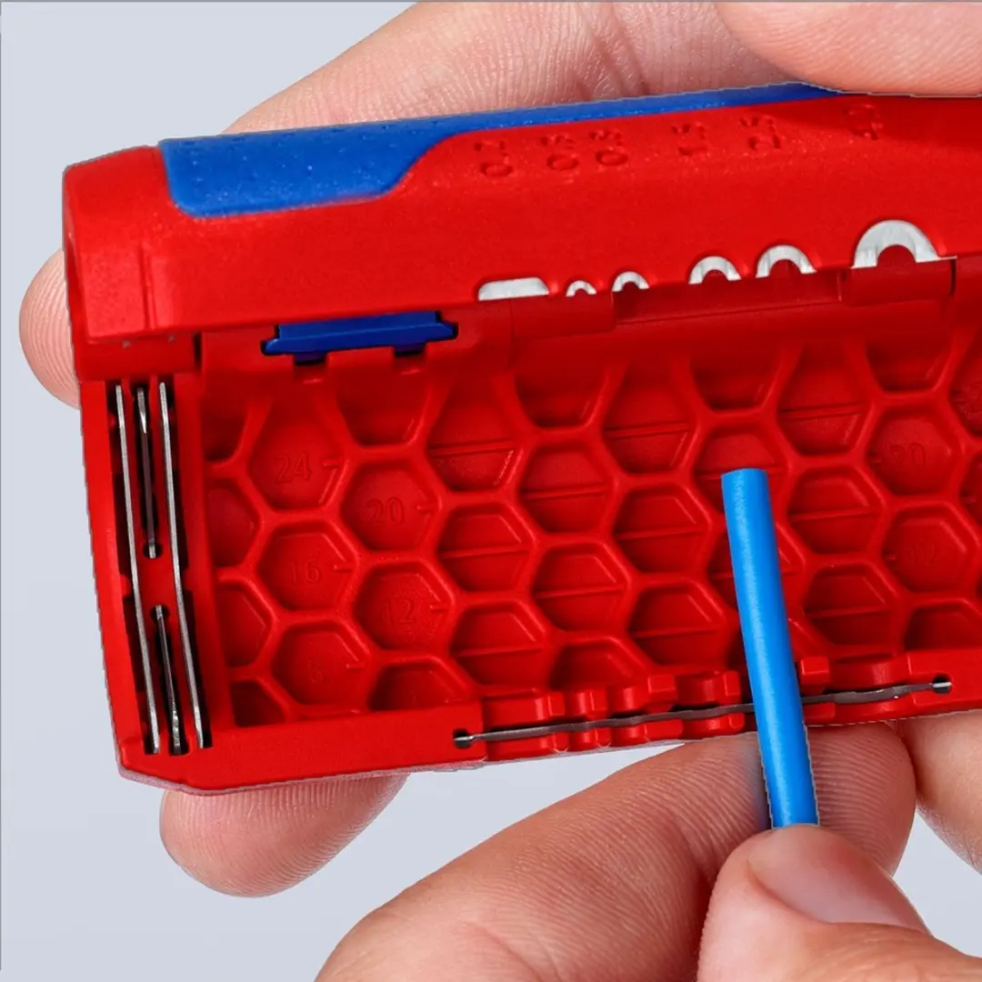 Knipex TwistCut Snijder 90 22 02 SB - 13-32mm - Blauw/Rood