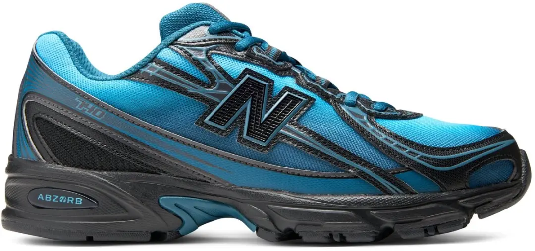 New Balance 740